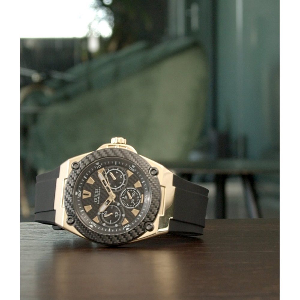 Montre Homme Guess Legacy W1049G5 Chronomètre sport noir ➤ Achetez